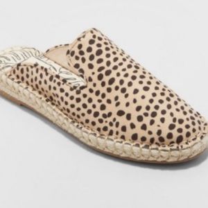 DOLCE VITA Leopard Slides